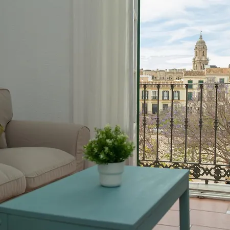 아파트 C67 - Shiny 6 Bedrooms In Plaza De La Merced 말라가